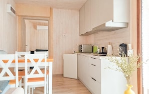 Interior - Nice home in Kladno with WiFi (Kladno)