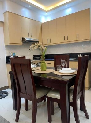 Dining - 1 Bedroom Executive Staycation (Taguig)