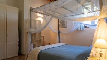 2 chambres, fer et planche Ă repasser, Wi-Fi, draps fournis