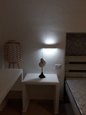 1 Schlafzimmer, Bügeleisen/Bügelbrett, Bettwäsche