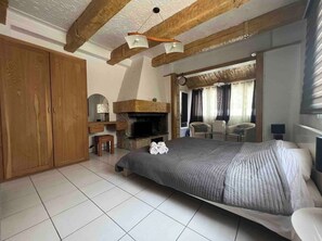 5 chambres, draps fournis