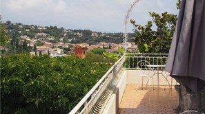 Property grounds - Large Panoramic Villa Retreat  (Biot)