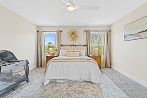 3 bedrooms, iron/ironing board, travel cot, free WiFi