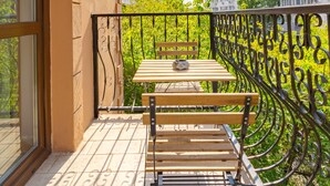 Dobbelt- eller tomannsrom – comfort | Terrasse/patio