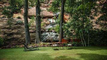 Cabin, 1 Bedroom | Property grounds