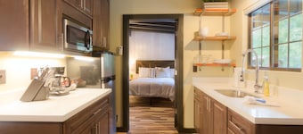 Destination Oak Creek 7 1 Bedroom Apts by RedAwning
