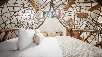 Villa, 1 Bedroom | 1 bedroom, laptop workspace, free WiFi