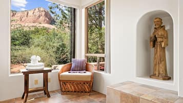 Villa, 1 Bedroom | Interior