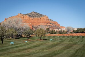 House, 3 Bedrooms | Golf