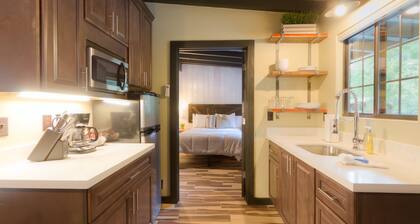 Destination Oak Creek 9 1 Bedroom Apts by RedAwning