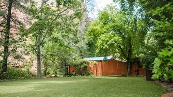 Cabin, 1 Bedroom | Property grounds