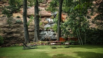 Cabin, 1 Bedroom | Property grounds