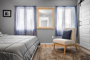 1 habitación, tabla de planchar con plancha y wifi gratis 