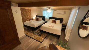 House, 2 Bedrooms | 2 bedrooms, iron/ironing board, free WiFi