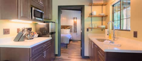 Villa, varias habitaciones | Cocina privada | Cafetera y tetera