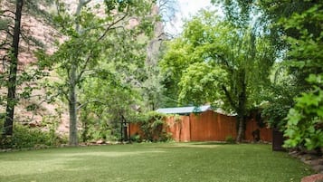 Cabin, 1 Bedroom | Garden view