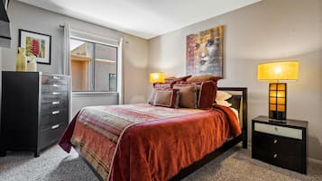 Condo, 2 Bedrooms | 2 bedrooms, free WiFi