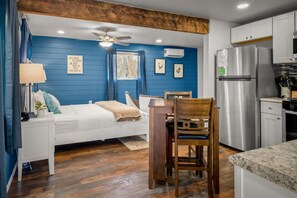 Kondominium, 1 kamar tidur | 1 kamar tidur, setrika/meja setrika, dan Wi-Fi gratis