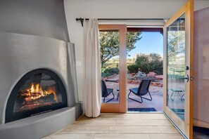 House, 3 Bedrooms | Interior