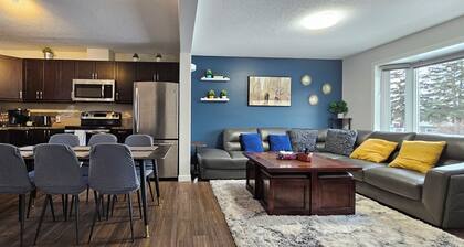 Cozy King Bed &Breakfast 4beds *AC* near Winsport