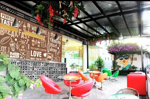 Emerald Hotel