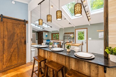 Mountain Home • Gunstock Views • Pet-Friendly