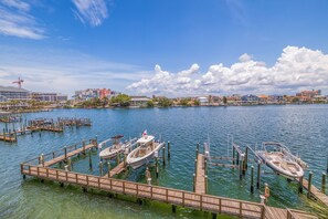 Marina - Bay Harbor 303 – Clearwater Bayfront Condo w/ Balcony, Heated Pool, Walk to Beach & Dining (Clearwater Beach)