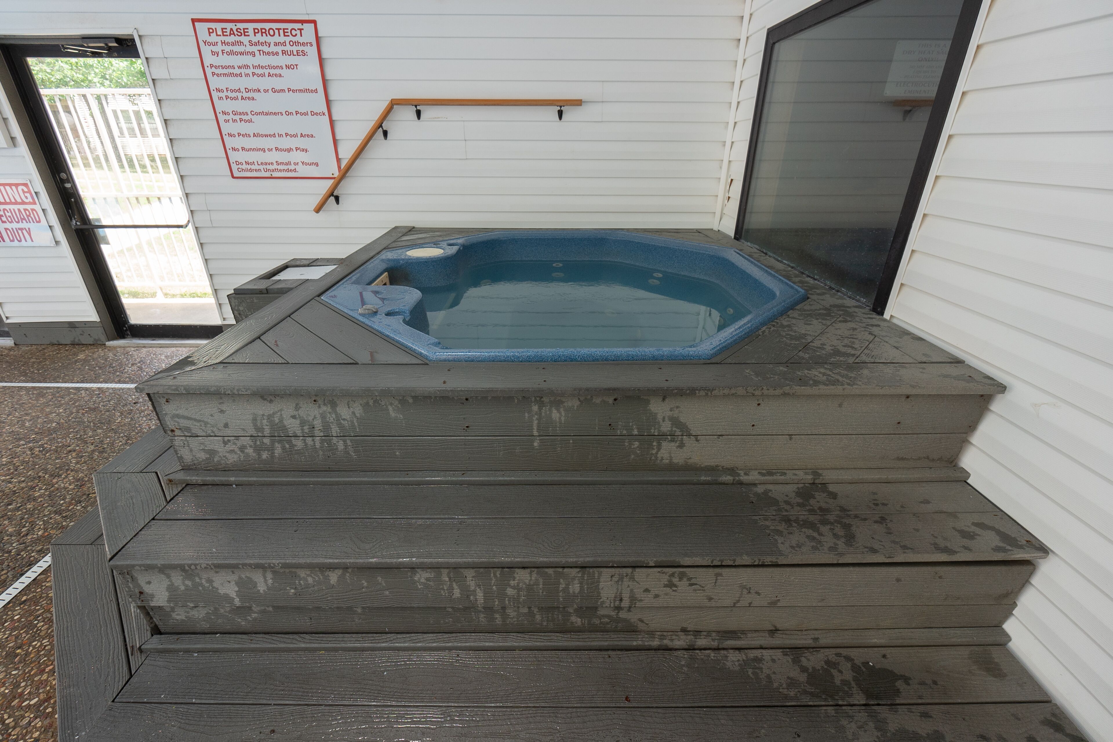 Bain à remous intérieur