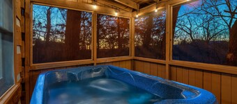 Secluded Mountain Getaway - March Sale