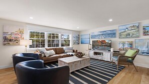 Smart TV - 4 bedroom accommodation in Harvey Cedars (Harvey Cedars)