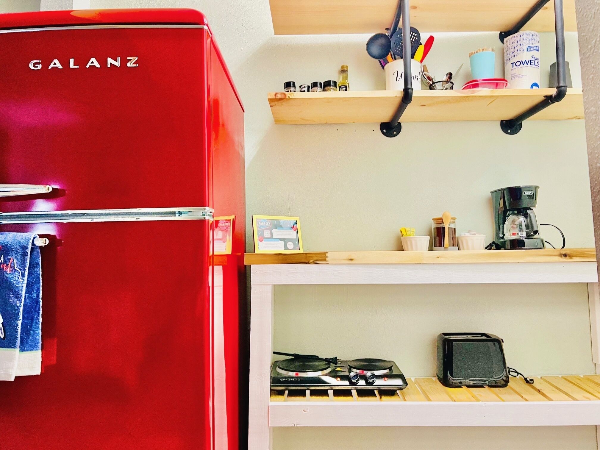 Deluxe Studio Suite | Private kitchen