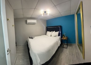 2 bedrooms, WiFi, bed sheets