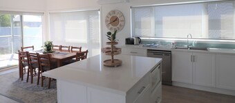 15 Stanley Avenue Mi