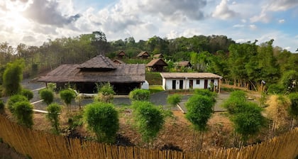 Naga Lodge
