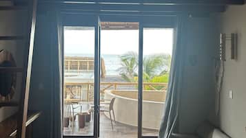 Deluxe Villa, Private Pool, Sea View | Egyptian cotton sheets, premium bedding, down comforters