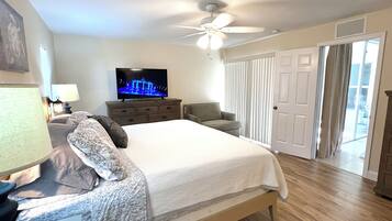 3 slaapkamers, een bureau, een strijkplank/strijkijzer, gratis wifi