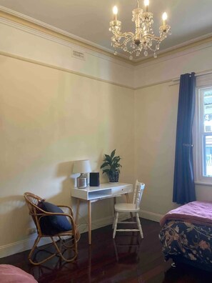 Interior - 1910 Renovated Gem (Bendigo)