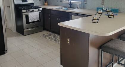 Cheerful 3 bedroom residential home