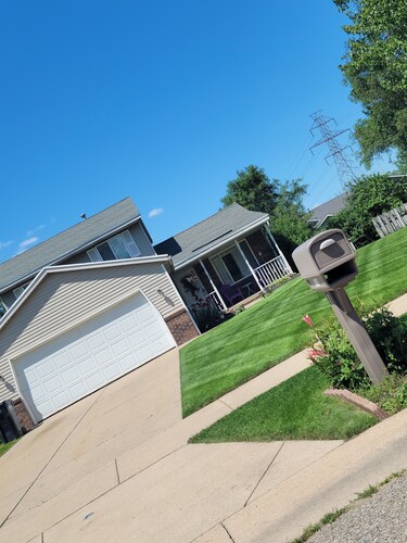 Cheerful 3 bedroom residential home