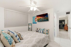 4 Schlafzimmer, Schreibtisch, kostenloses WLAN, Bettwäsche