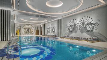 Alberca techada y alberca al aire libre por temporada