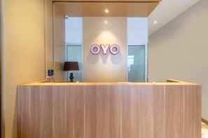 Reception - Hotel O Festive Inn (Medan)
