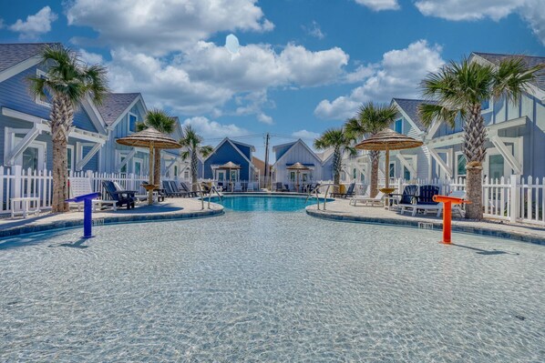 Piscina all'aperto, una piscina riscaldata