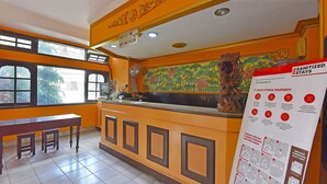 Unclassified image, 2 of 30, button - OYO 3244 Grand Chandra Hotel (Denpasar)