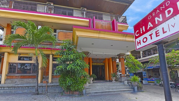 Unclassified image, 1 of 30, button - OYO 3244 Grand Chandra Hotel (Denpasar)