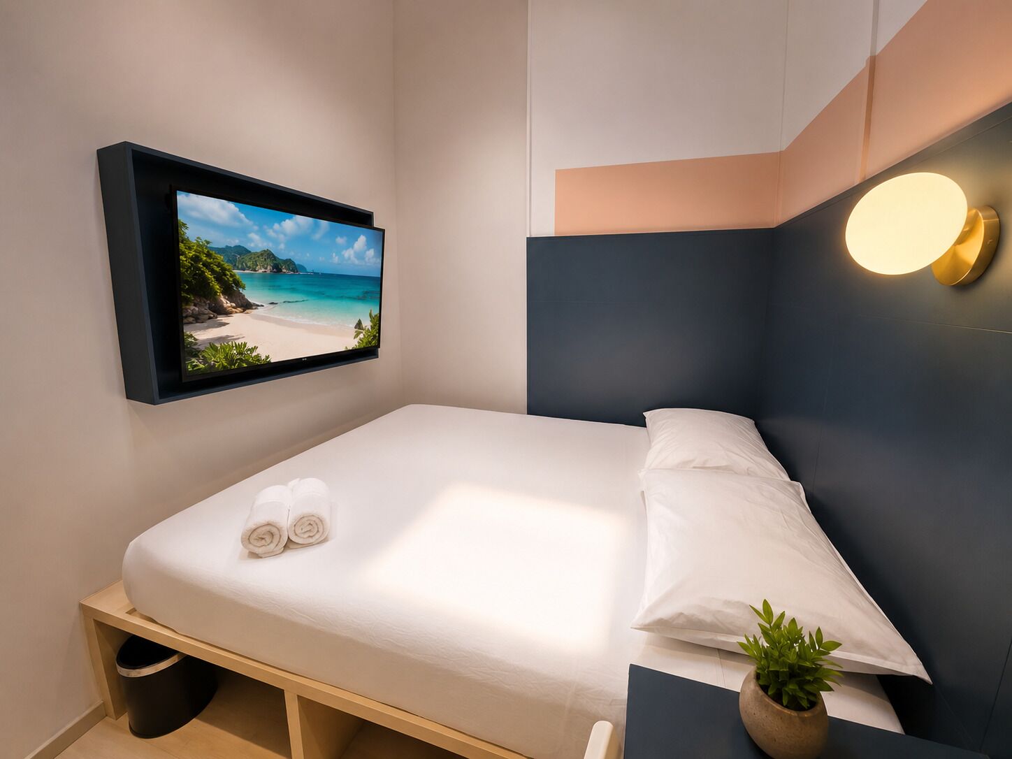 Phòng Deluxe, 1 giường cỡ queen | Bộ đồ giường cao cấp, két bảo mật tại phòng, trang trí khác biệt 