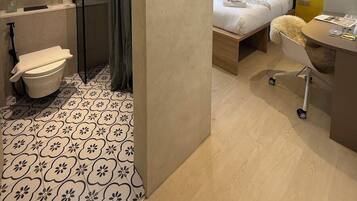 Habitació Deluxe, 2 llits de matrimoni | Roba de llit d'alta qualitat i caixa forta a l'habitació