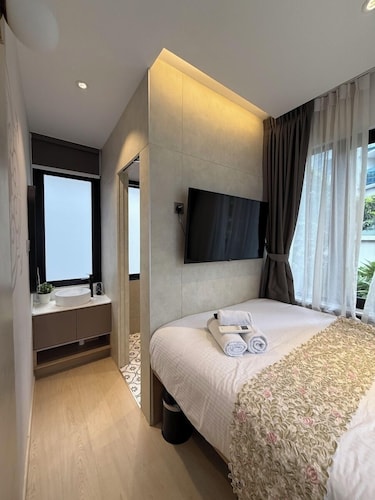 ISA Hotel Amber Road