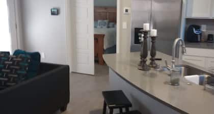 New clean safe place to stay 25 minutes from Albuquerque.