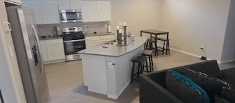 New clean safe place to stay  25 minutes from Albuquerque.